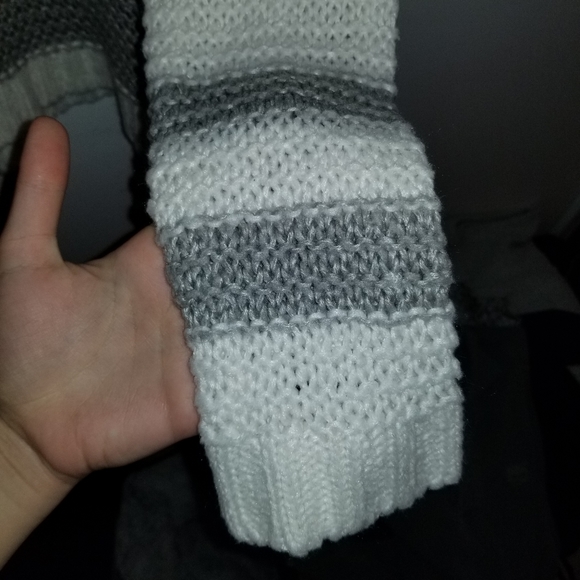 Oversized striped sweater - Picture 4 of 5